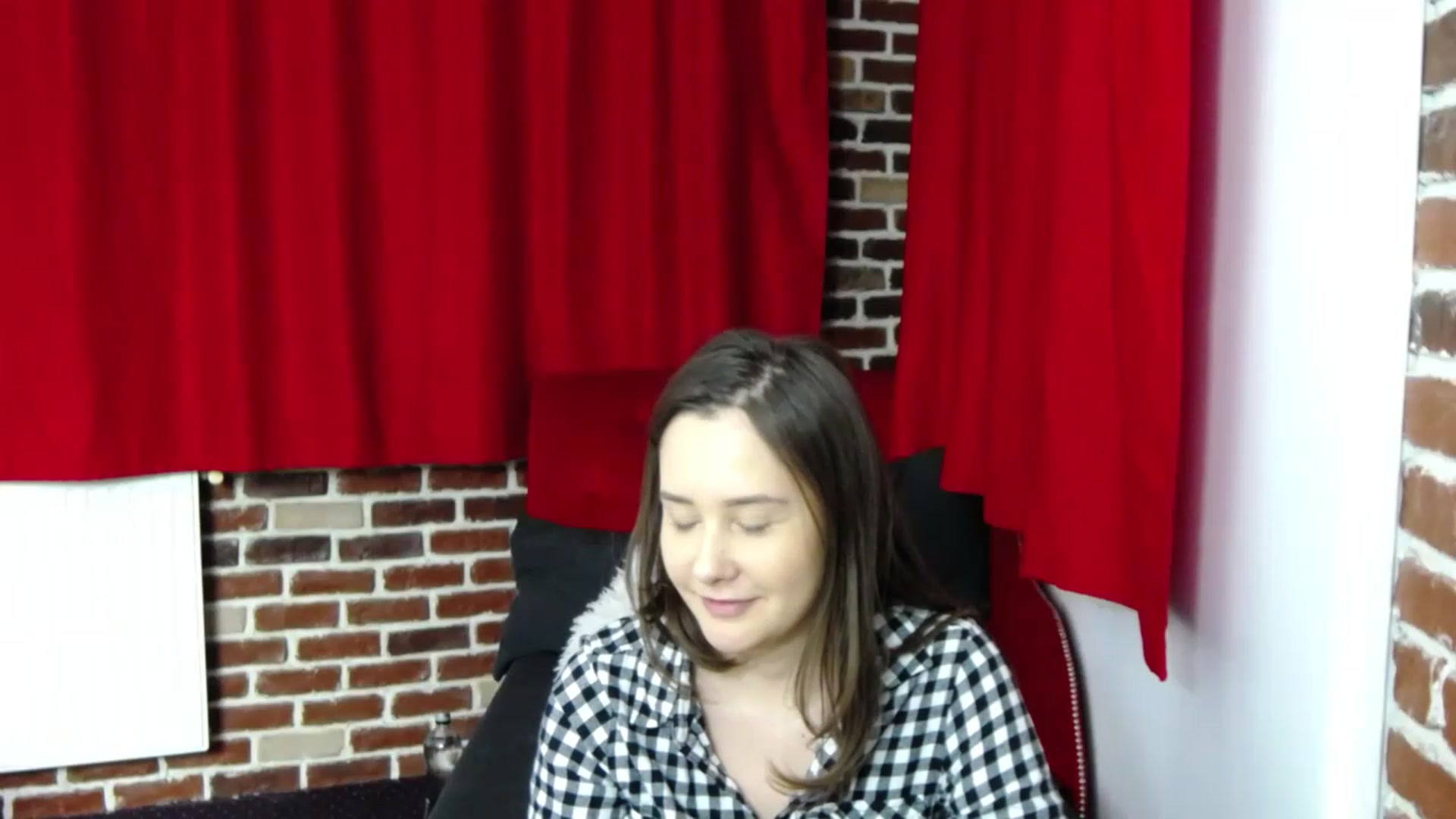 Gallery image thumbnail from Radiance's myfreecams stream on, 01/31/2023, 20:47 image 20 of 20