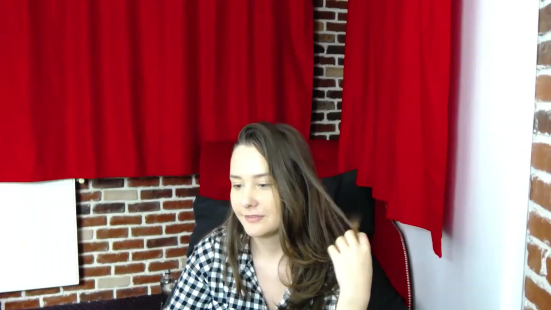 Gallery image thumbnail from Radiance's myfreecams stream on, 01/31/2023, 20:47 image 4 of 20