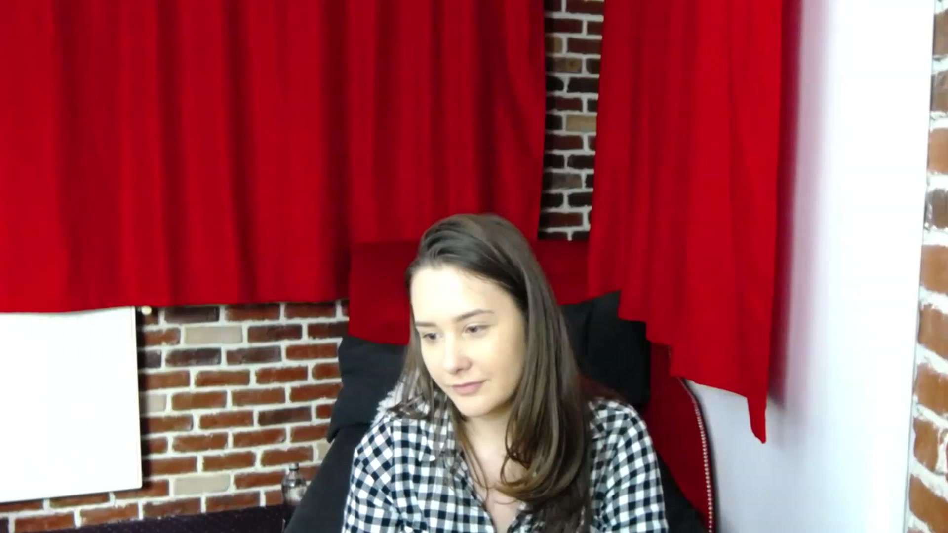Gallery image thumbnail from Radiance's myfreecams stream on, 01/31/2023, 21:13 image 1 of 20