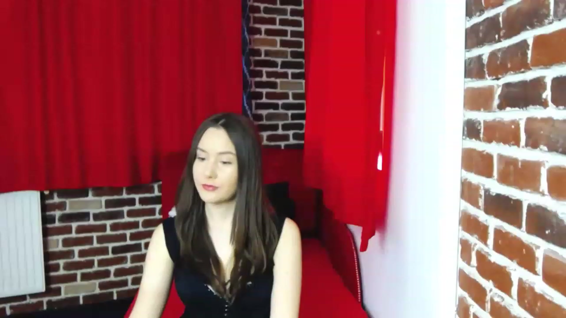 Gallery image thumbnail from Radiance's myfreecams stream on, 02/03/2023, 15:44 image 12 of 20