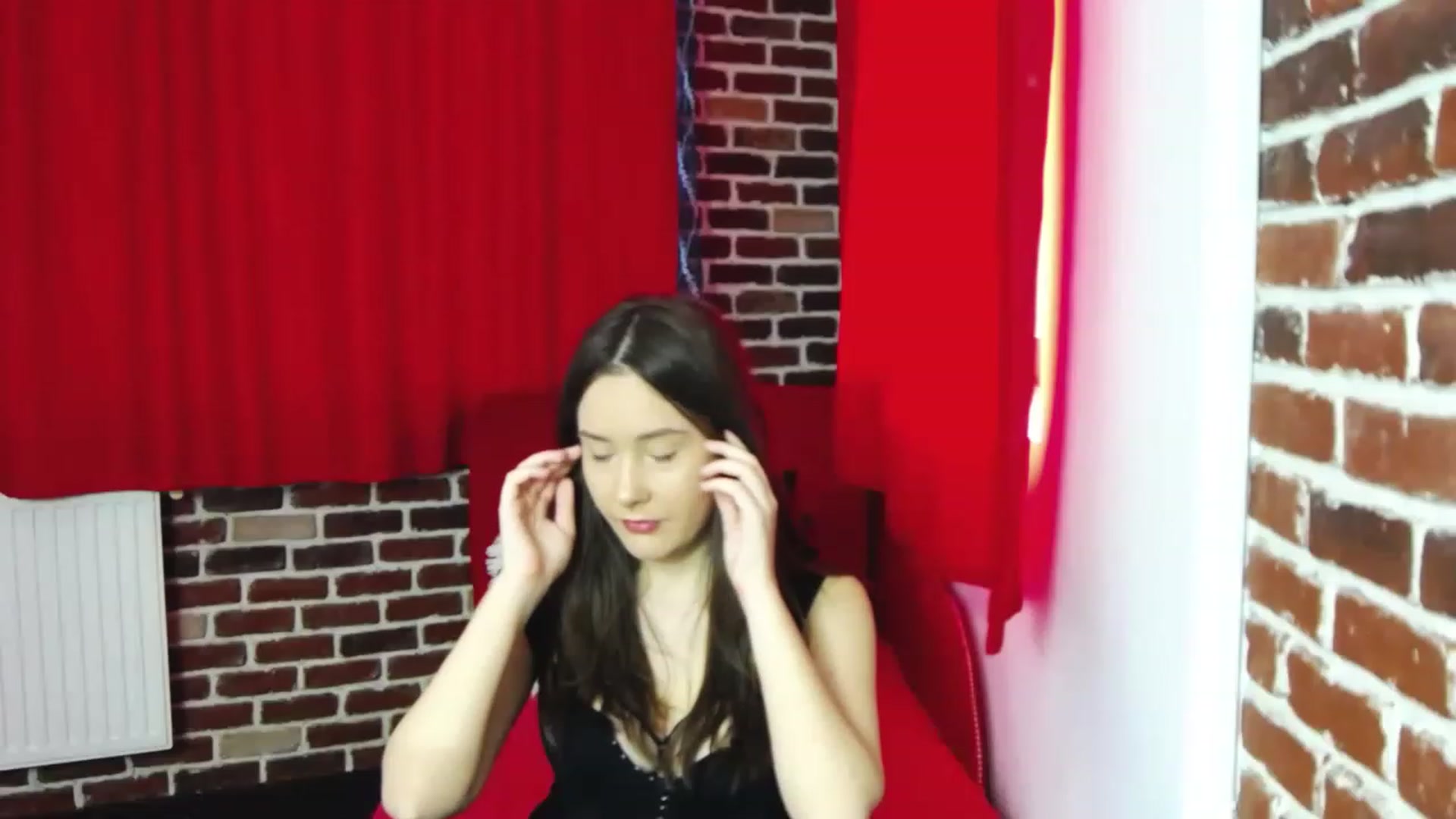 Gallery image thumbnail from Radiance's myfreecams stream on, 02/03/2023, 15:44 image 7 of 20