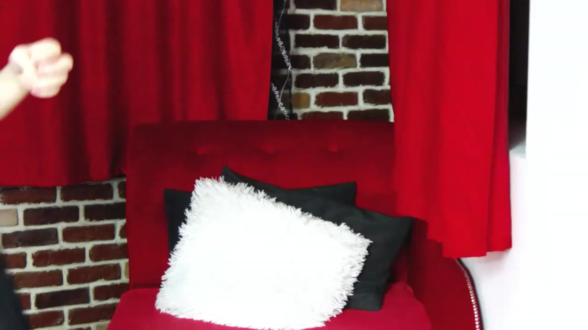 Gallery image thumbnail from Radiance's myfreecams stream on, 02/03/2023, 18:35 image 14 of 20