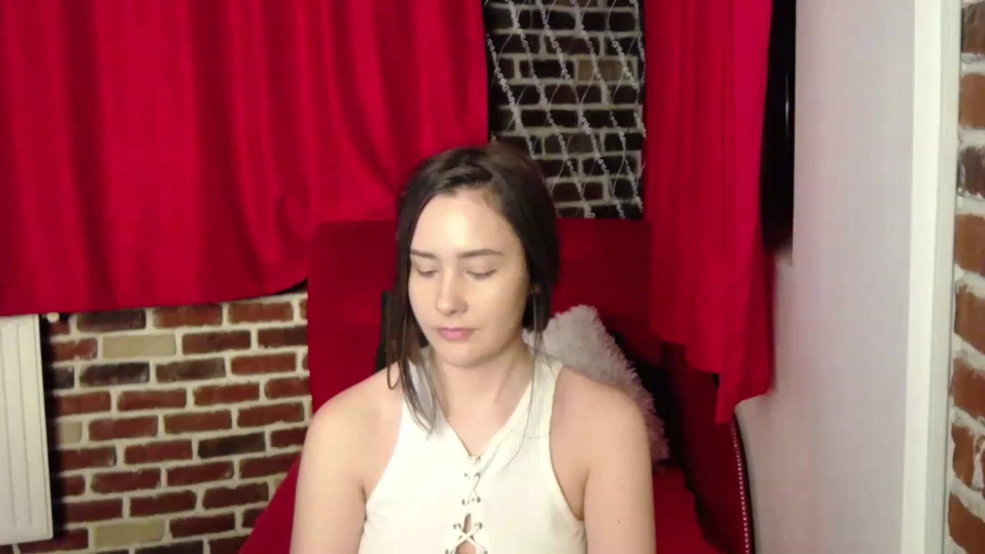 Gallery image thumbnail from Radiance's myfreecams stream on, 02/09/2023, 19:00 image 3 of 20