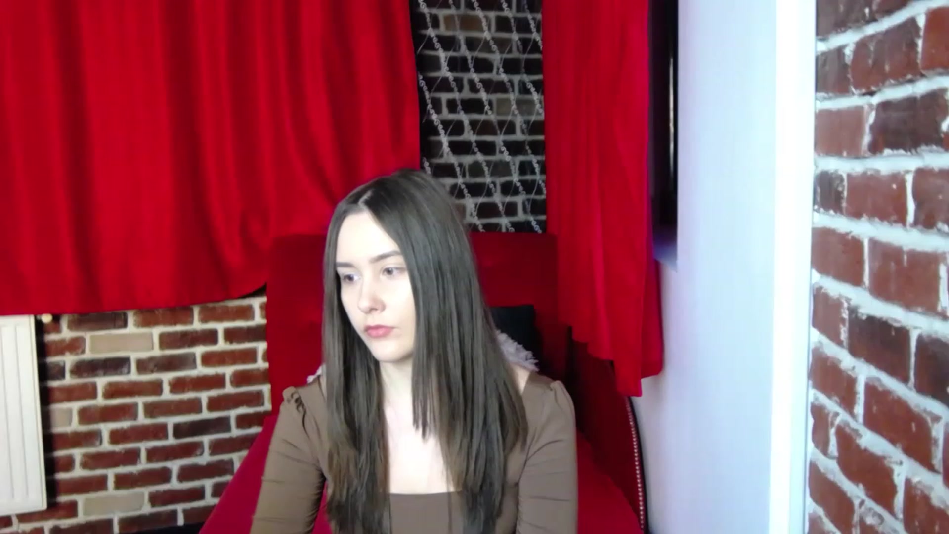 Gallery image thumbnail from Radiance's myfreecams stream on, 02/10/2023, 15:52 image 12 of 20