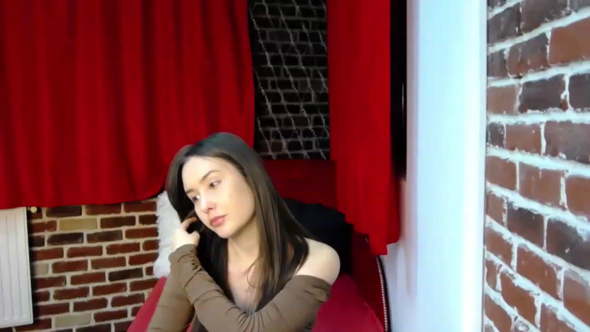 Gallery image thumbnail from Radiance's myfreecams stream on, 02/10/2023, 19:06 image 18 of 20