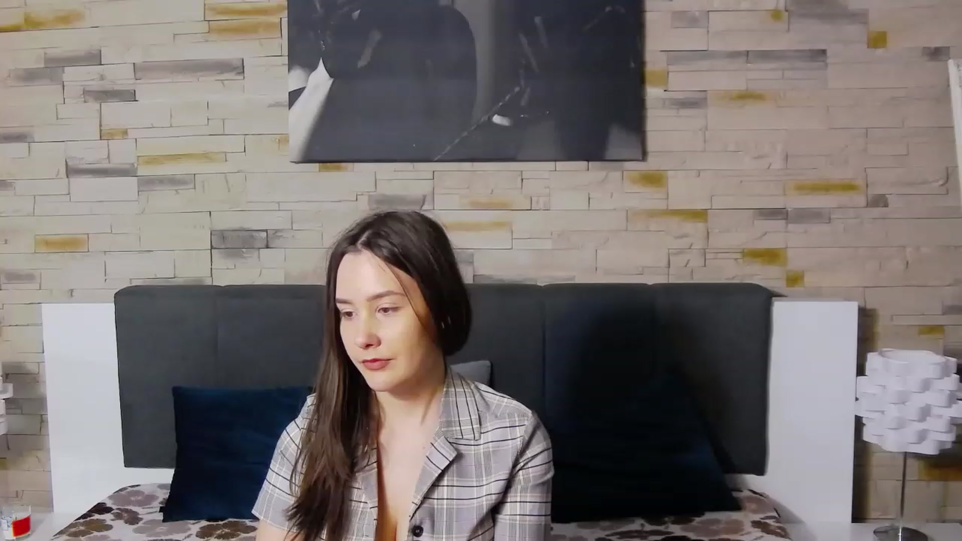 Gallery image thumbnail from Radiance's myfreecams stream on, 02/11/2023, 20:33 image 15 of 20