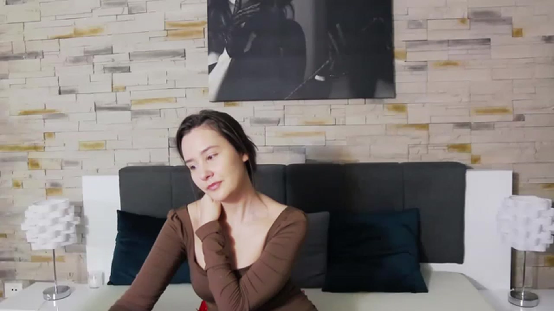 Gallery image thumbnail from Radiance's myfreecams stream on, 02/19/2023, 20:34 image 18 of 20