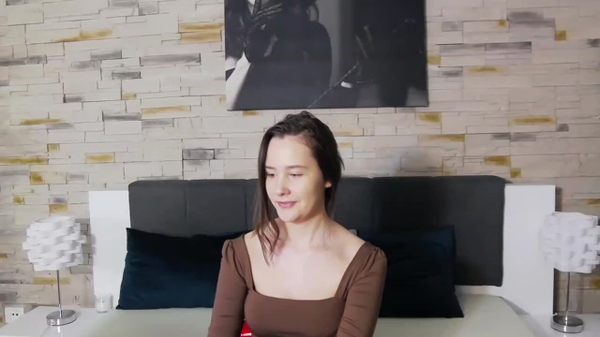 Gallery image thumbnail from Radiance's myfreecams stream on, 02/19/2023, 20:34 image 12 of 20