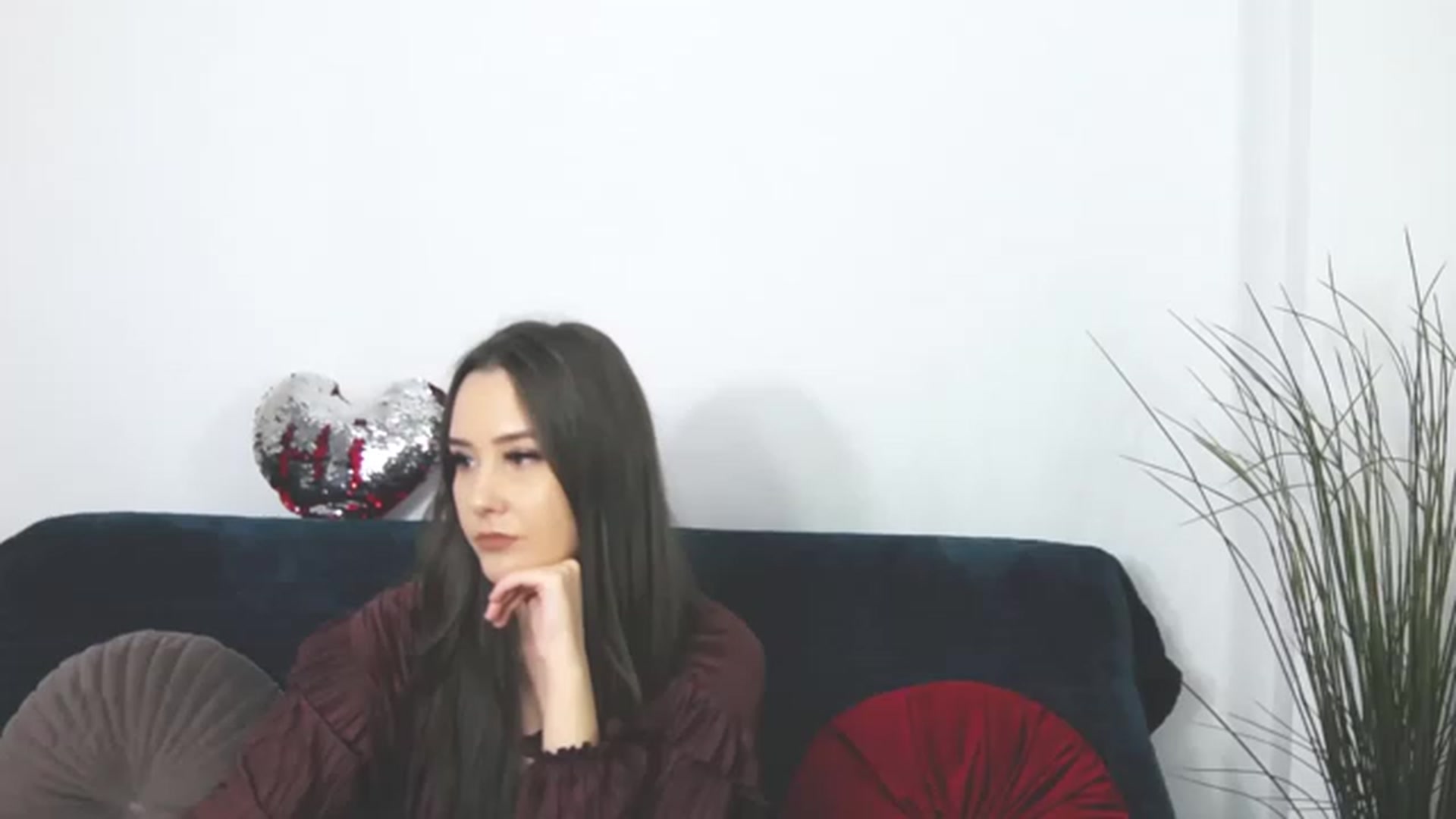 Gallery image thumbnail from Radiance's myfreecams stream on, 02/23/2023, 16:53 image 2 of 20