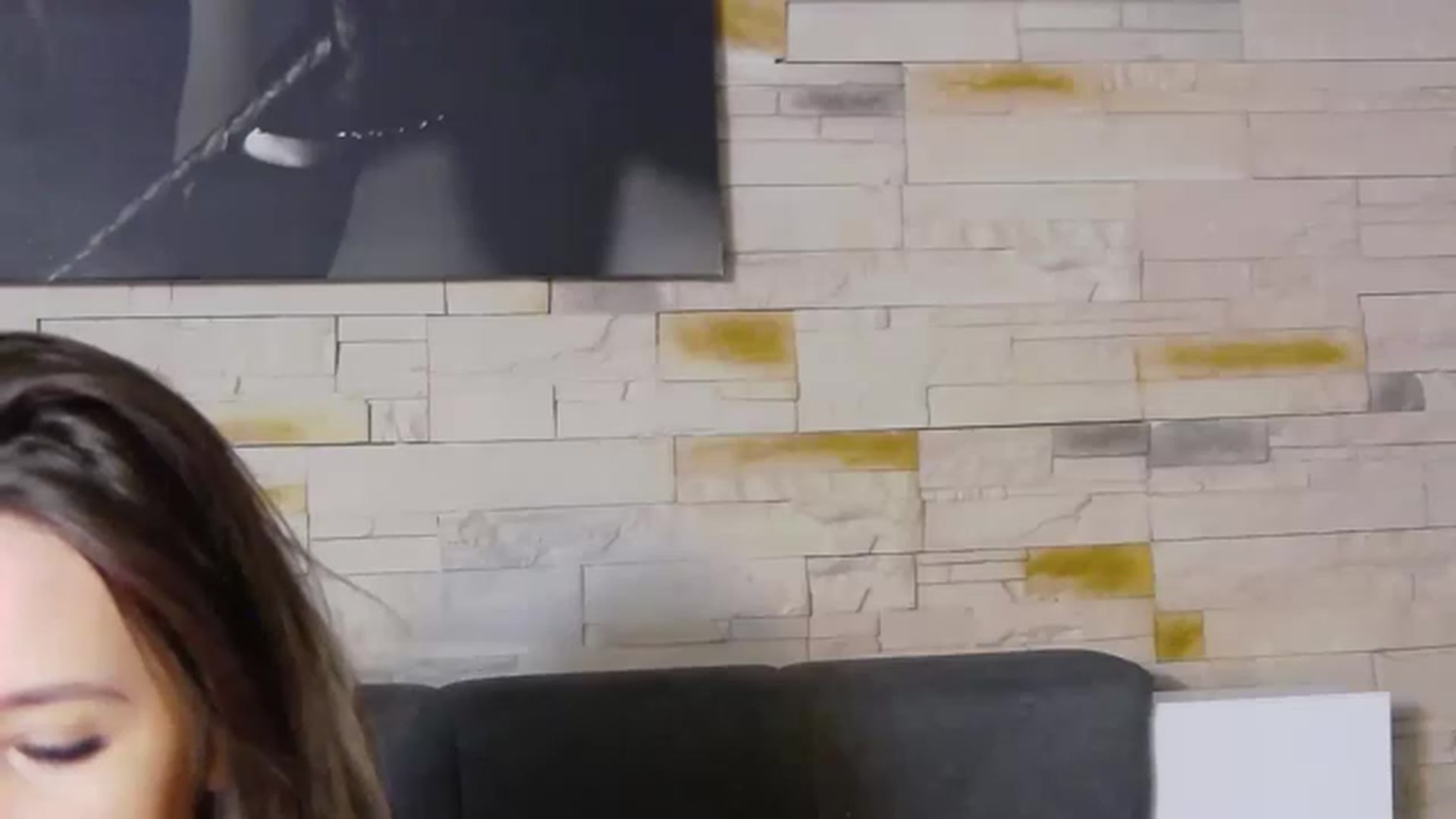 Gallery image thumbnail from Radiance's myfreecams stream on, 03/01/2023, 21:16 image 2 of 20