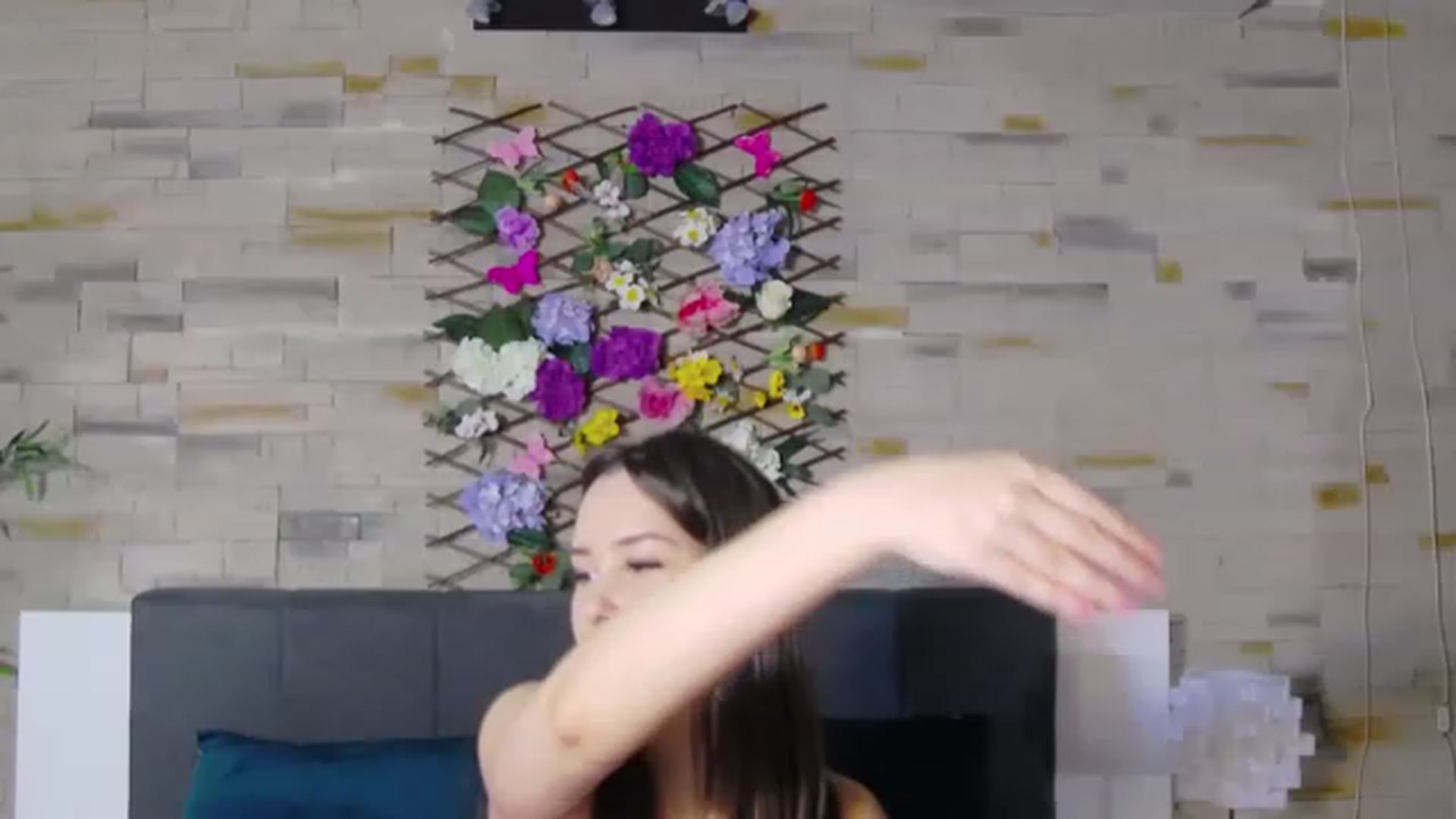 Gallery image thumbnail from Radiance's myfreecams stream on, 03/12/2023, 16:16 image 20 of 20