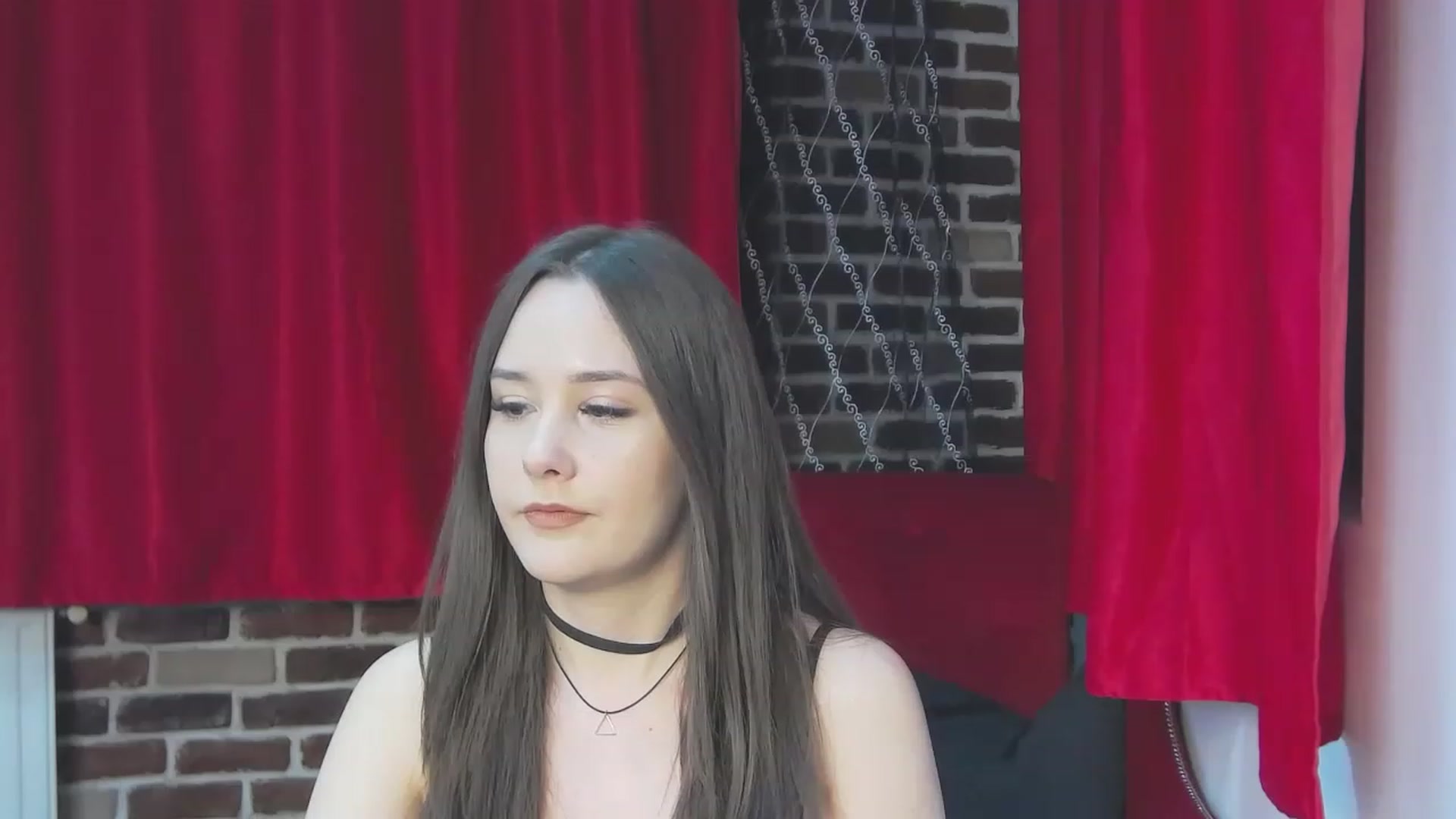 Gallery image thumbnail from Radiance's myfreecams stream on, 03/31/2023, 18:10 image 13 of 20