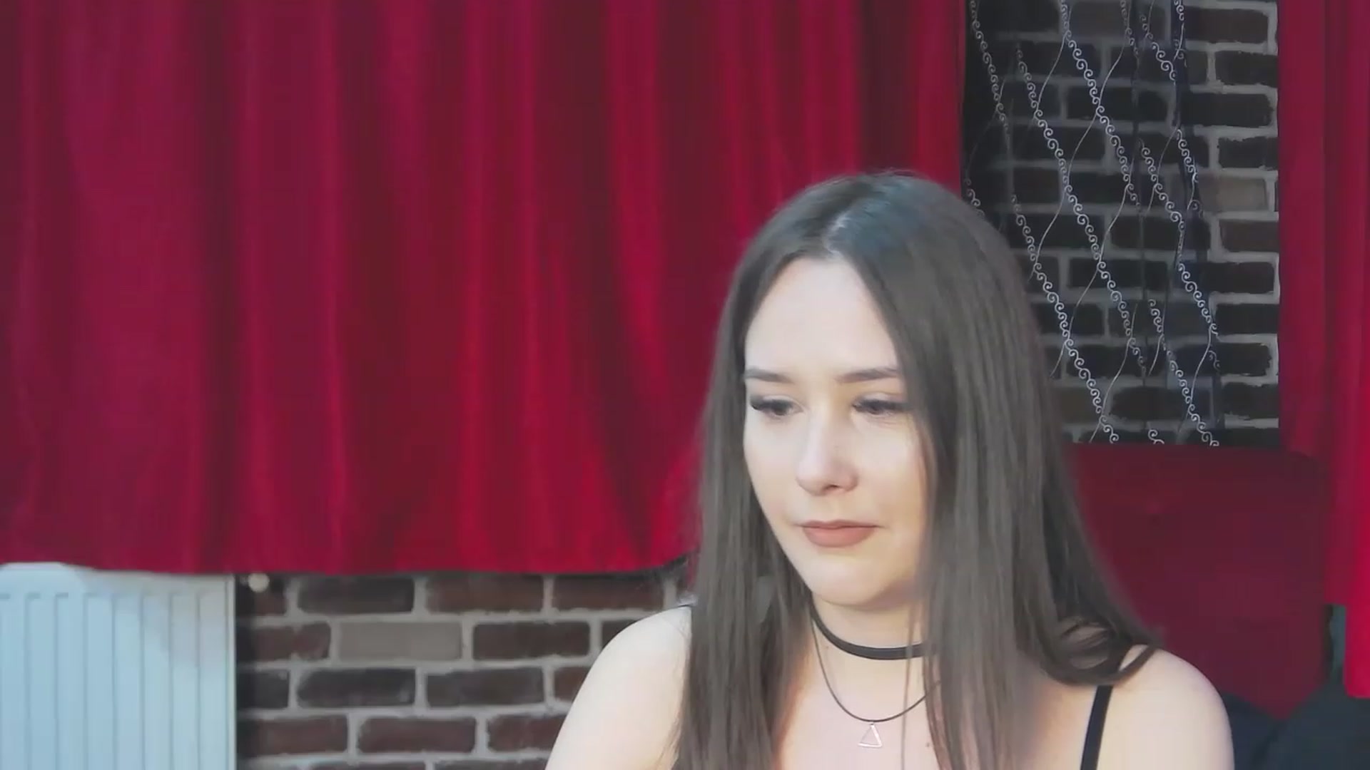 Gallery image thumbnail from Radiance's myfreecams stream on, 03/31/2023, 18:10 image 7 of 20