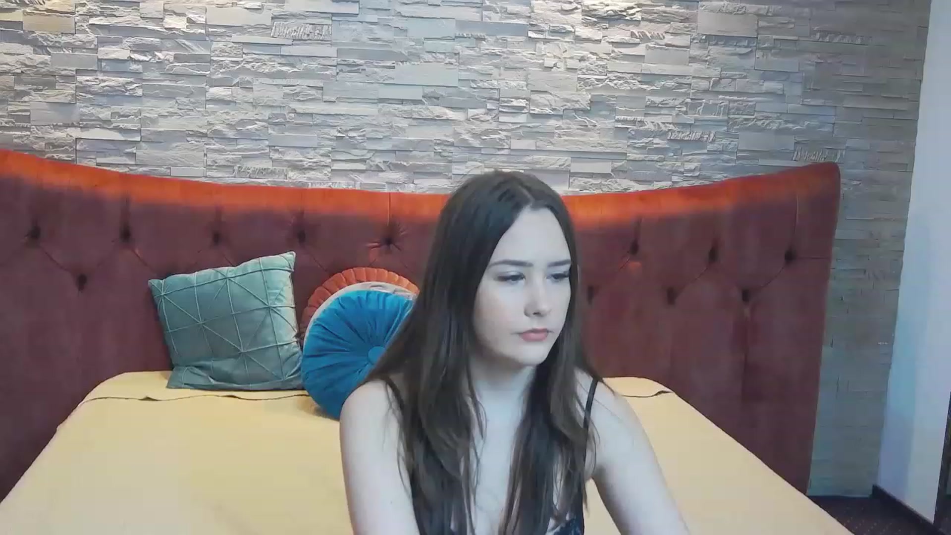 Gallery image thumbnail from Radiance's myfreecams stream on, 04/02/2023, 13:06 image 17 of 20