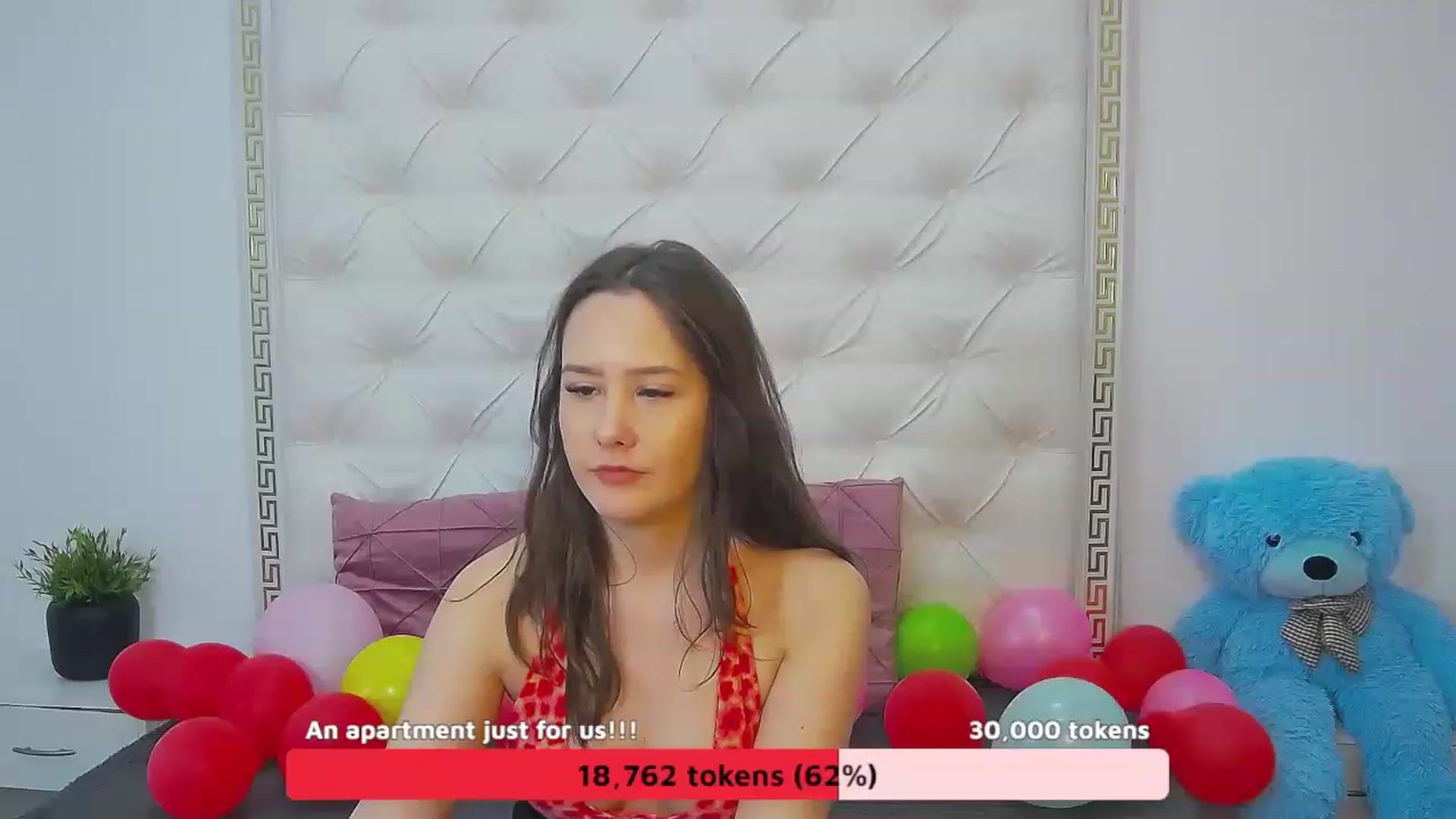 Gallery image thumbnail from Radiance's myfreecams stream on, 04/03/2023, 15:13 image 19 of 20