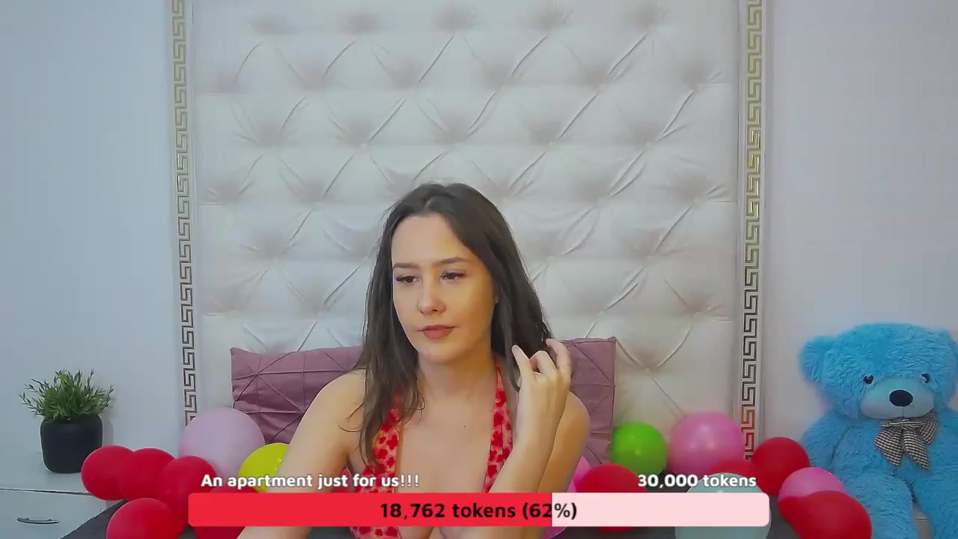 Gallery image thumbnail from Radiance's myfreecams stream on, 04/03/2023, 15:13 image 11 of 20