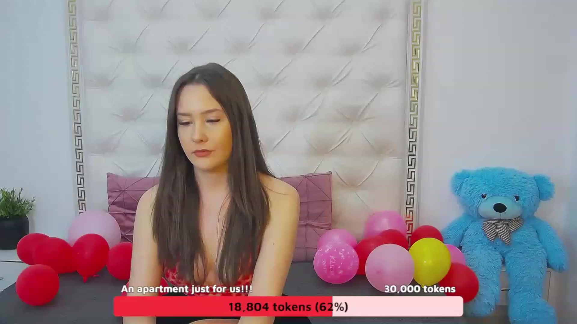 Gallery image thumbnail from Radiance's myfreecams stream on, 04/03/2023, 17:15 image 4 of 20