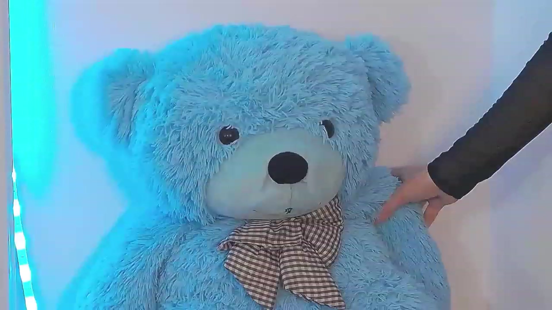 Gallery image thumbnail from Radiance's myfreecams stream on, 04/07/2023, 17:47 image 2 of 20