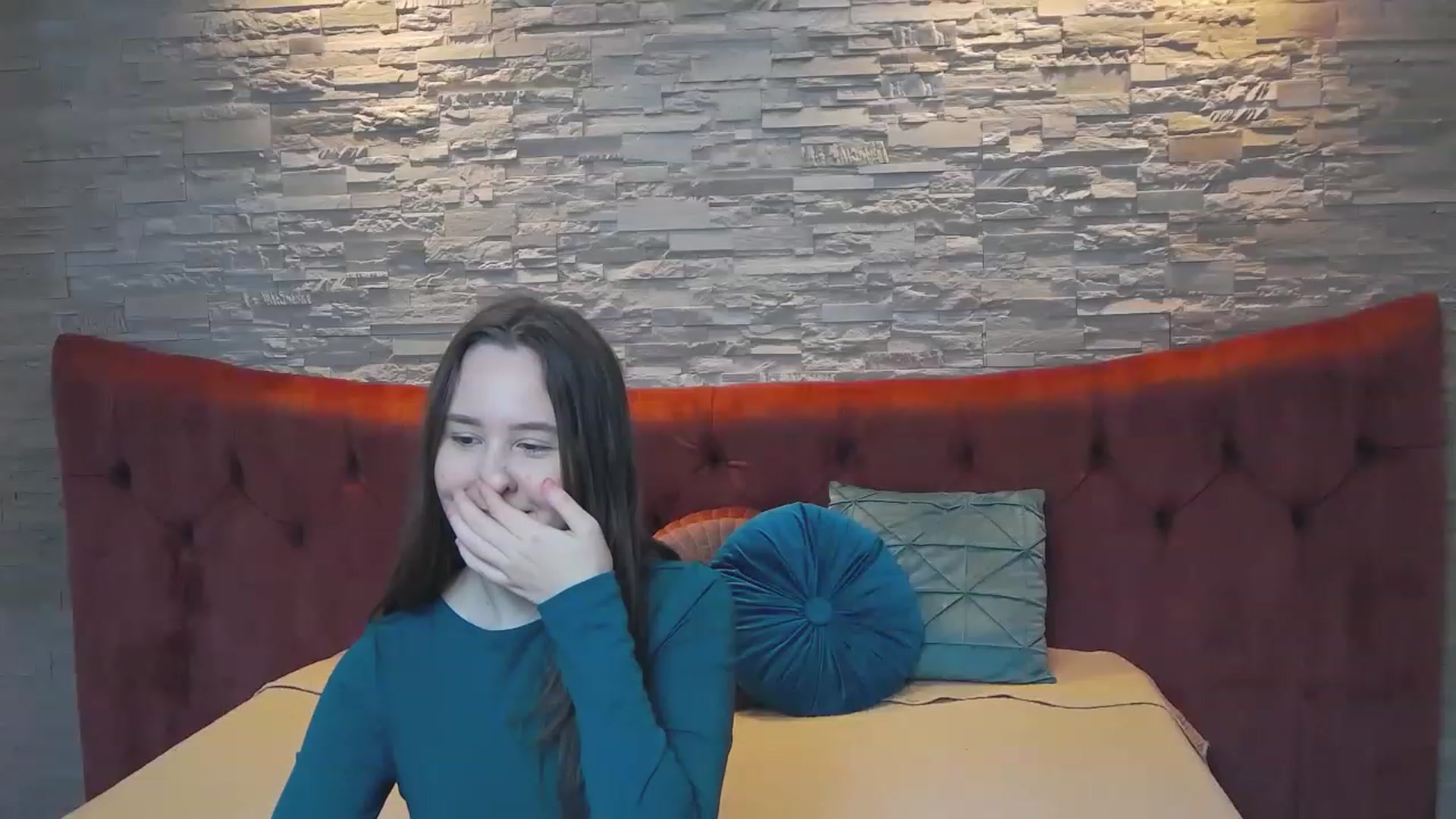 Gallery image thumbnail from Radiance's myfreecams stream on, 04/13/2023, 18:30 image 9 of 20