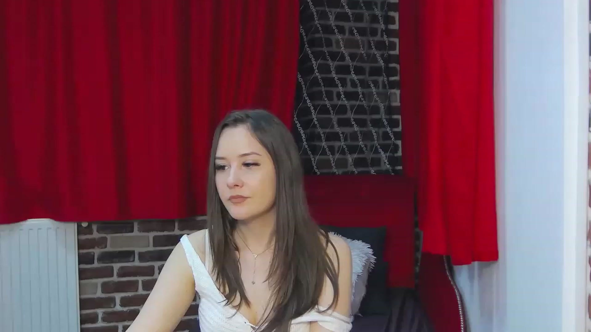 Gallery image thumbnail from Radiance's myfreecams stream on, 04/25/2023, 17:47 image 11 of 20