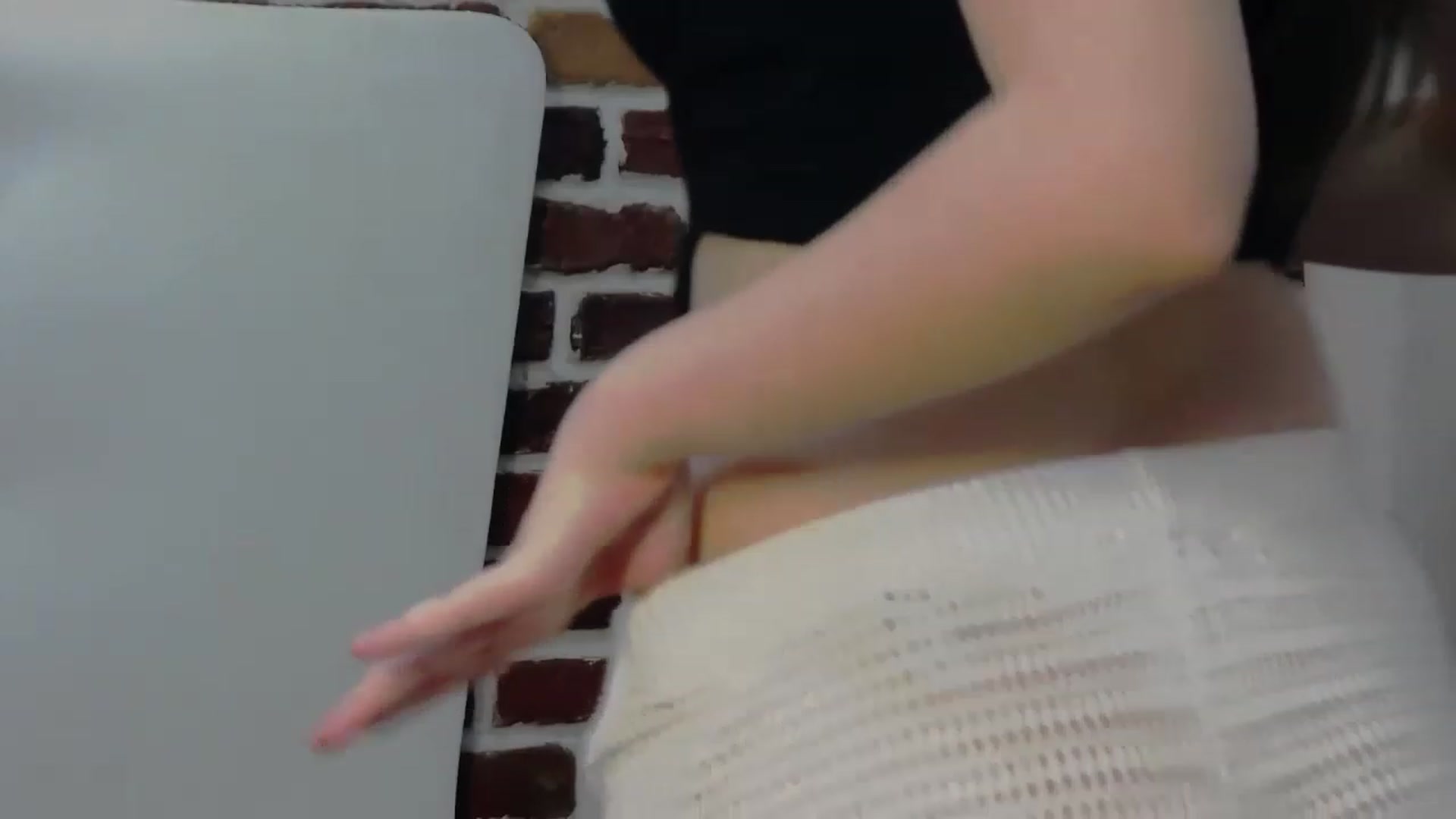 Gallery image thumbnail from Radiance's myfreecams stream on, 04/28/2023, 16:13 image 10 of 20