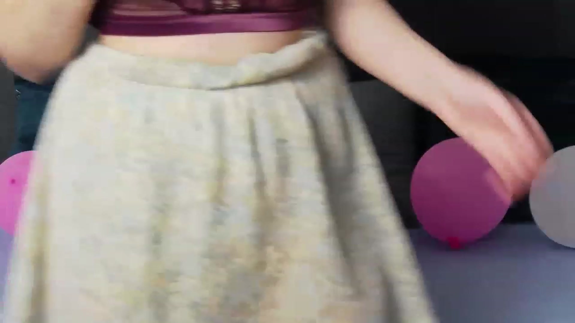 Gallery image thumbnail from Radiance's myfreecams stream on, 04/30/2023, 18:39 image 11 of 20
