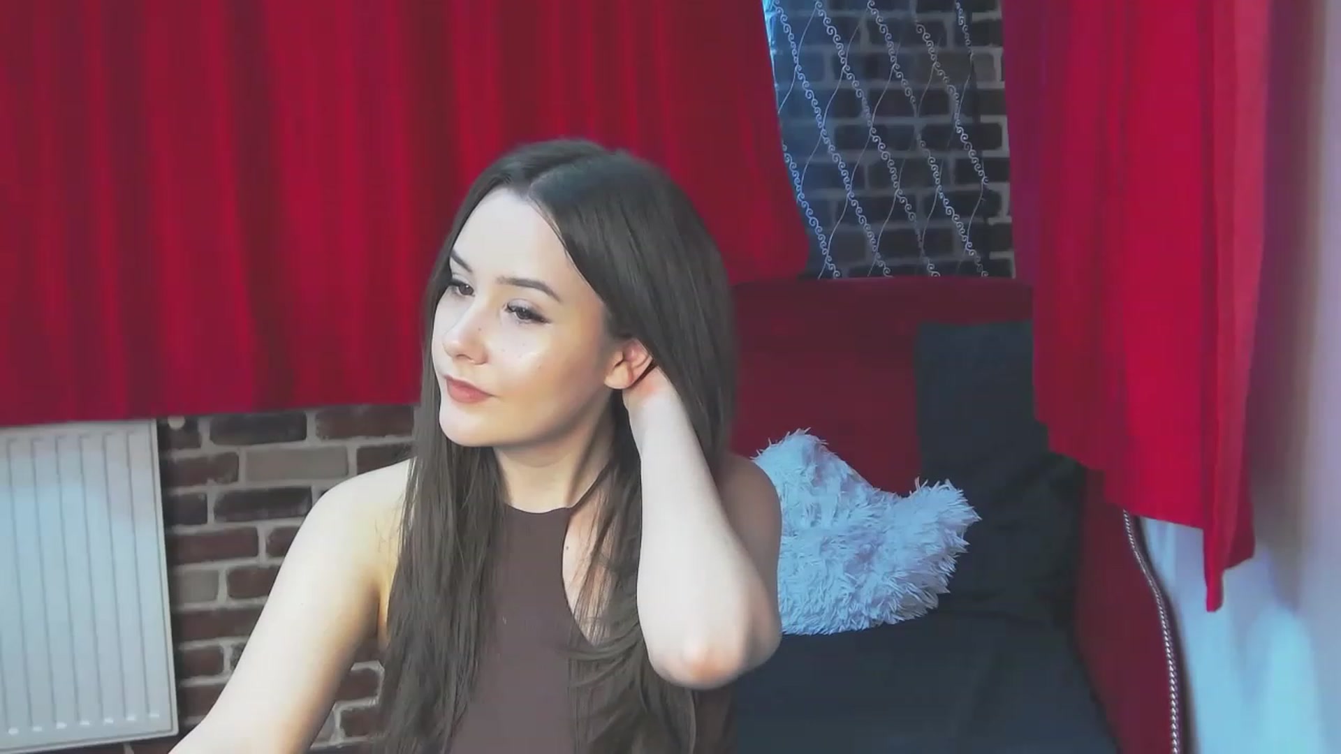 Gallery image thumbnail from Radiance's myfreecams stream on, 05/04/2023, 14:35 image 15 of 20