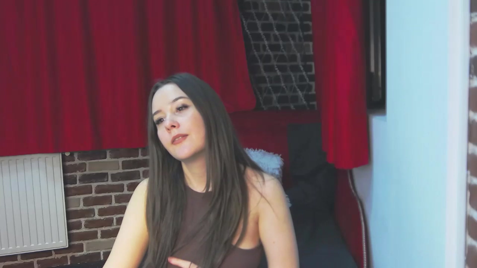 Gallery image thumbnail from Radiance's myfreecams stream on, 05/04/2023, 18:30 image 19 of 20