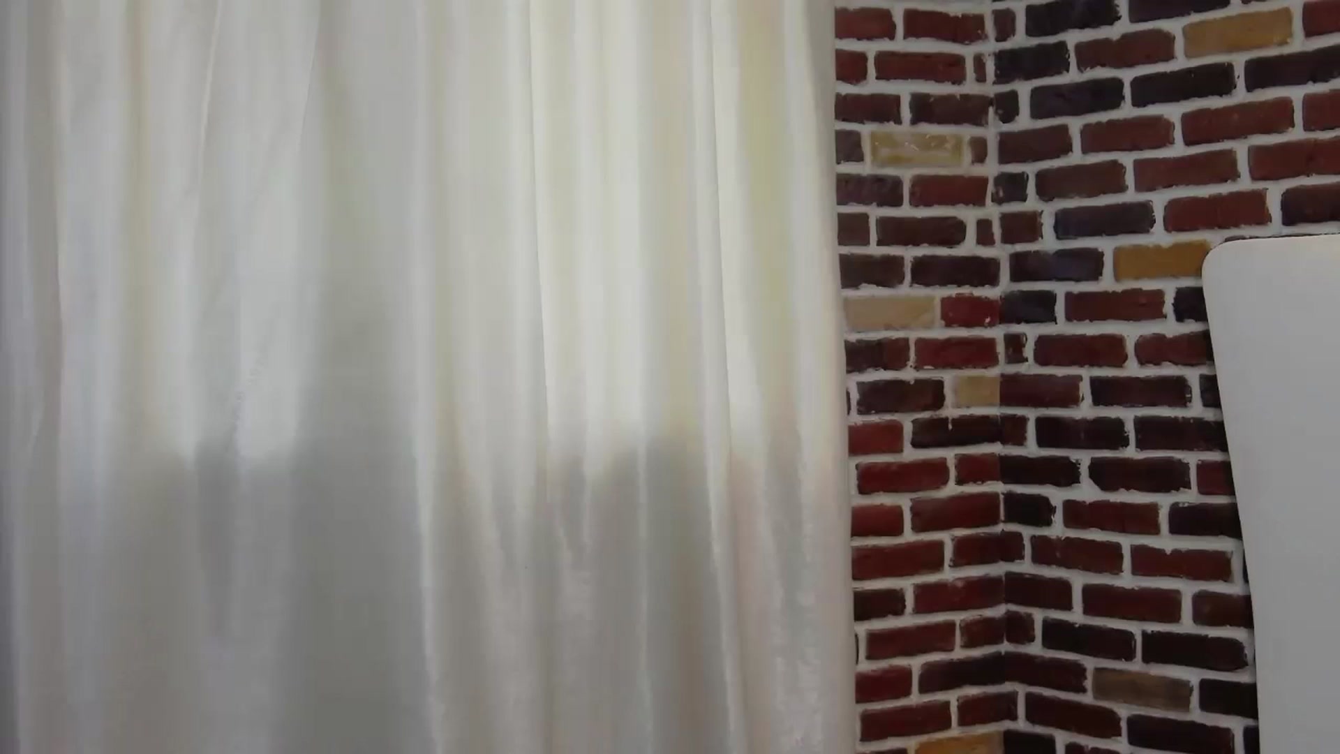 Gallery image thumbnail from Radiance's myfreecams stream on, 05/05/2023, 13:53 image 11 of 20