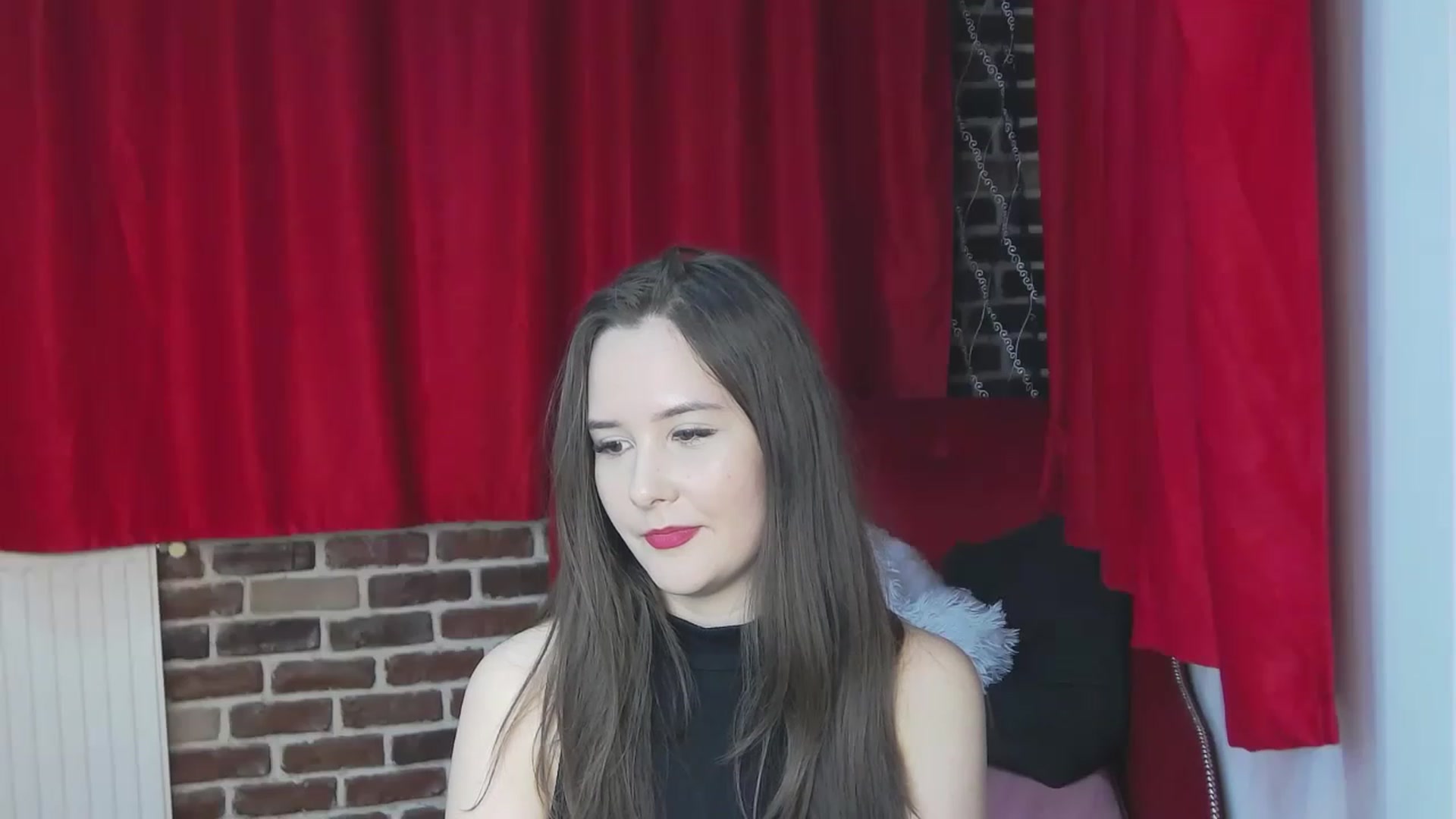 Gallery image thumbnail from Radiance's myfreecams stream on, 05/07/2023, 20:16 image 11 of 20