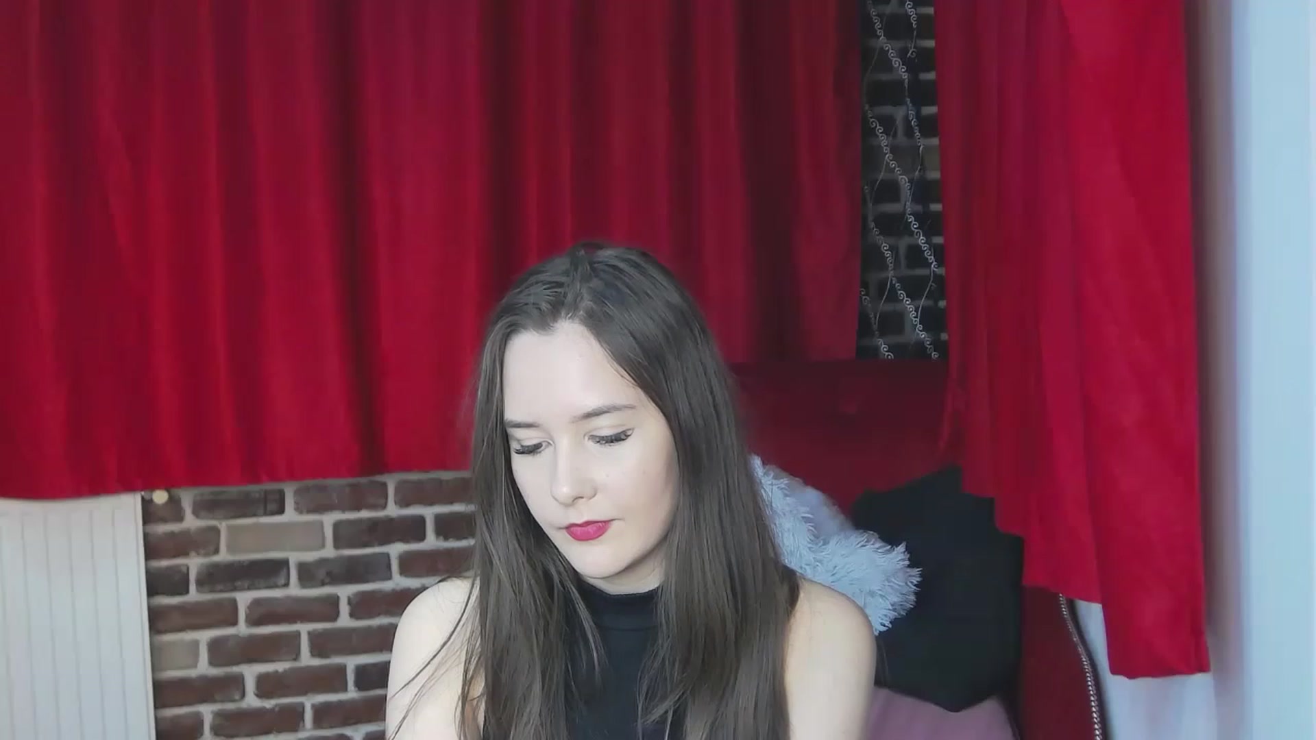 Gallery image thumbnail from Radiance's myfreecams stream on, 05/07/2023, 20:16 image 10 of 20