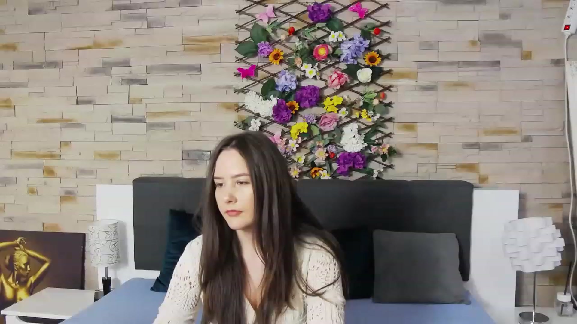 Gallery image thumbnail from Radiance's myfreecams stream on, 05/08/2023, 13:47 image 20 of 20