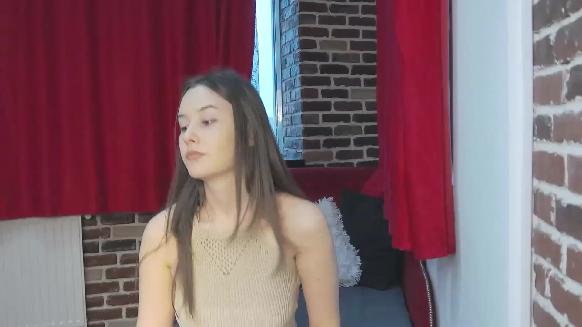 Gallery image thumbnail from Radiance's myfreecams stream on, 05/12/2023, 16:25 image 9 of 20