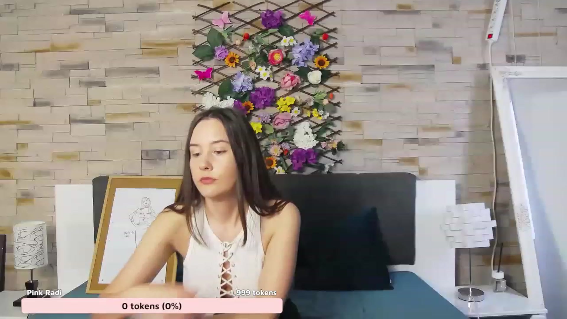Gallery image thumbnail from Radiance's myfreecams stream on, 05/14/2023, 15:23 image 3 of 20