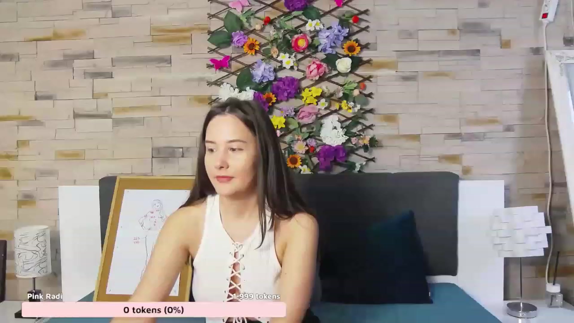 Gallery image thumbnail from Radiance's myfreecams stream on, 05/14/2023, 15:23 image 18 of 20
