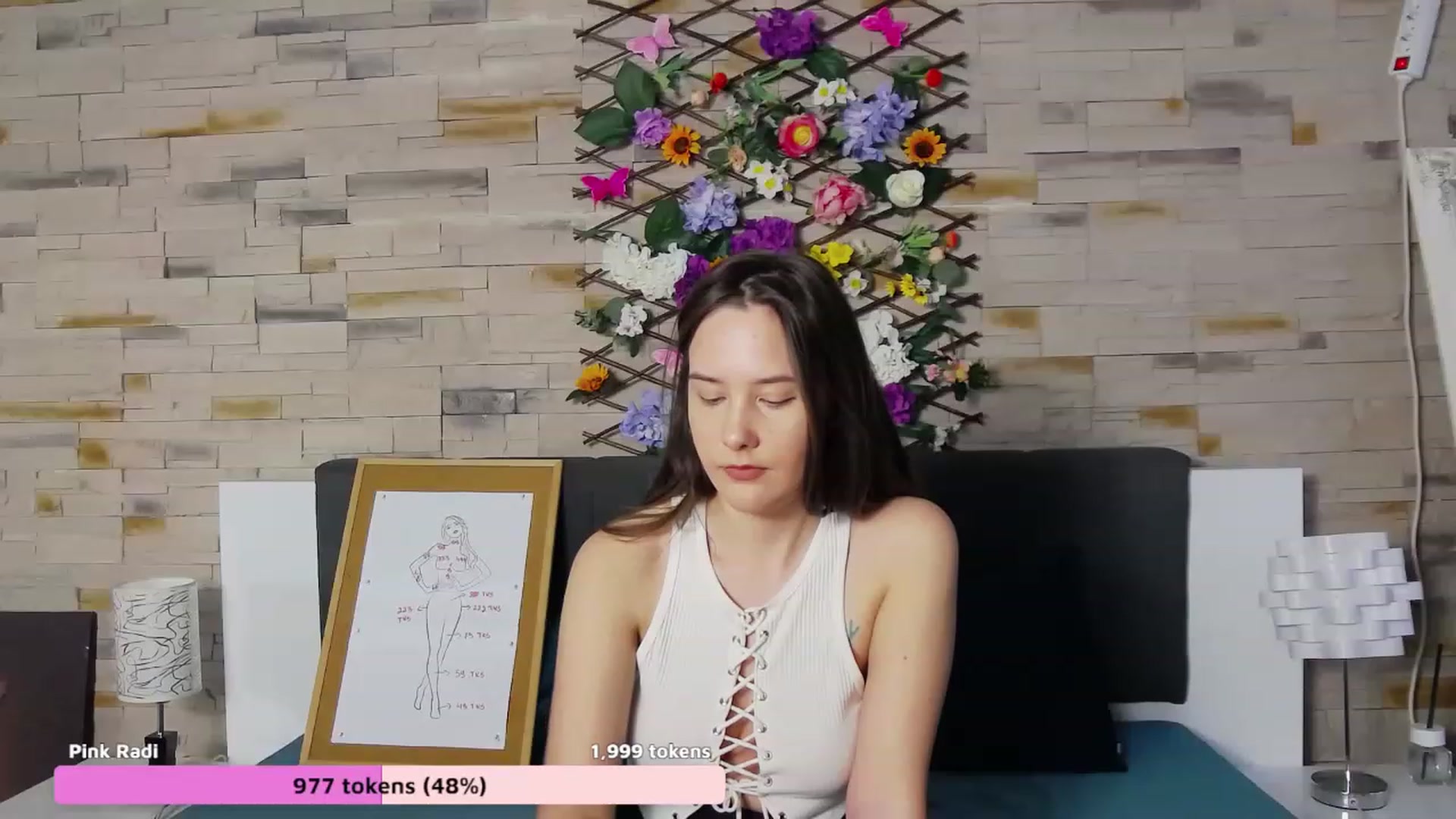Gallery image thumbnail from Radiance's myfreecams stream on, 05/14/2023, 17:40 image 5 of 20
