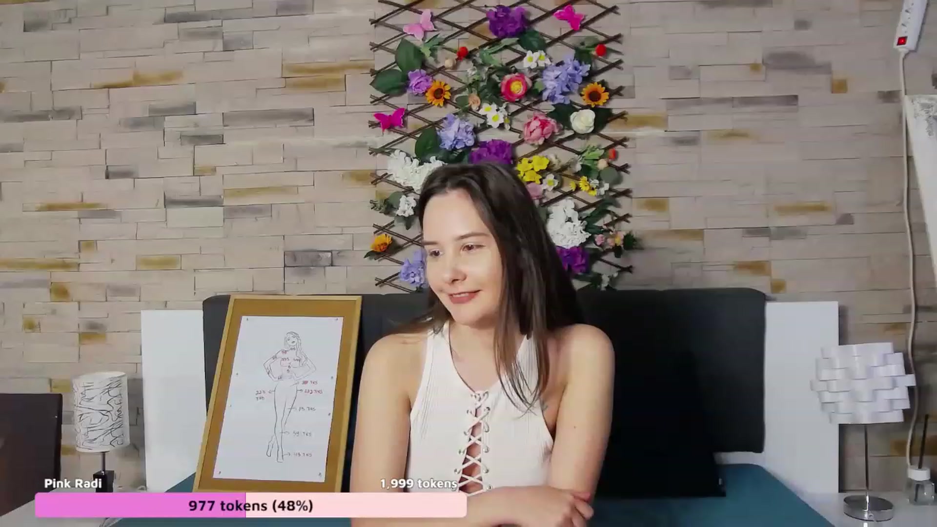 Gallery image thumbnail from Radiance's myfreecams stream on, 05/14/2023, 17:40 image 4 of 20