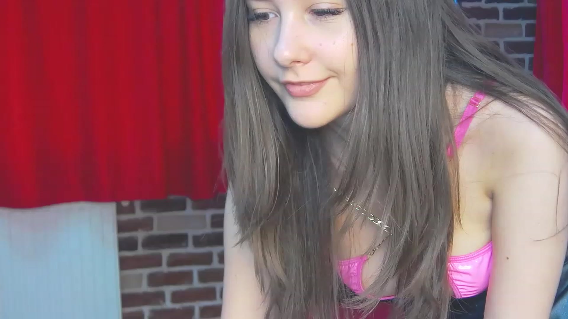 Gallery image thumbnail from Radiance's myfreecams stream on, 05/29/2023, 14:39 image 8 of 20