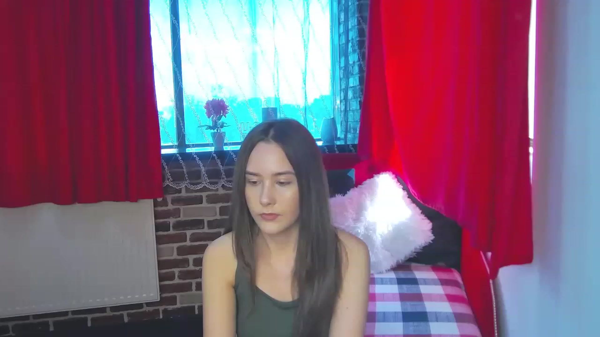 Gallery image thumbnail from Radiance's myfreecams stream on, 06/02/2023, 14:21 image 14 of 20