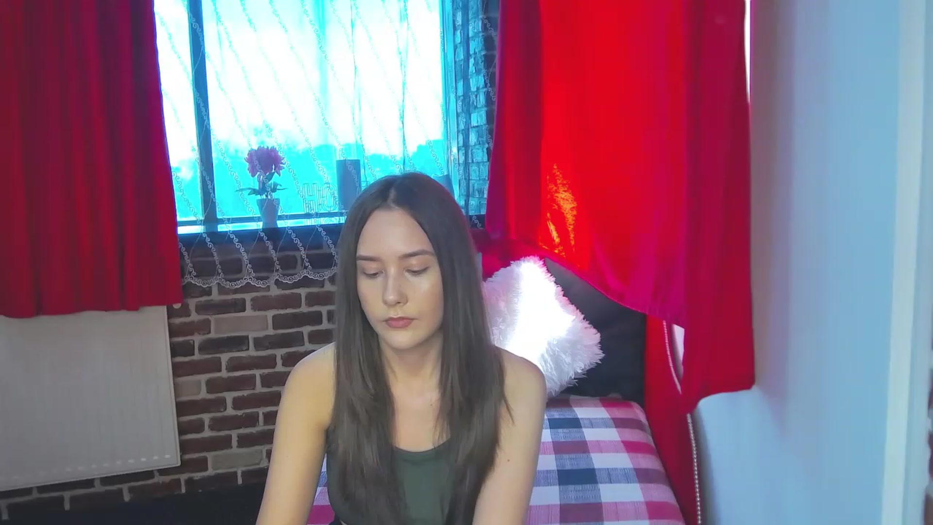 Gallery image thumbnail from Radiance's myfreecams stream on, 06/02/2023, 14:21 image 11 of 20