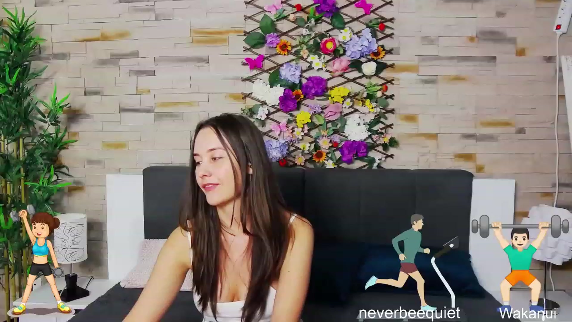 Gallery image thumbnail from Radiance's myfreecams stream on, 06/04/2023, 19:31 image 6 of 20