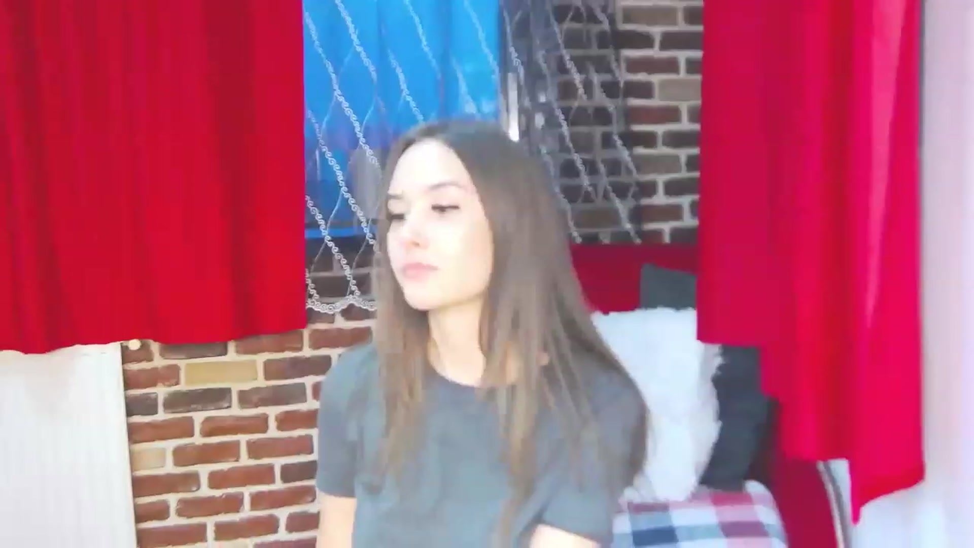 Gallery image thumbnail from Radiance's myfreecams stream on, 06/06/2023, 18:15 image 4 of 20