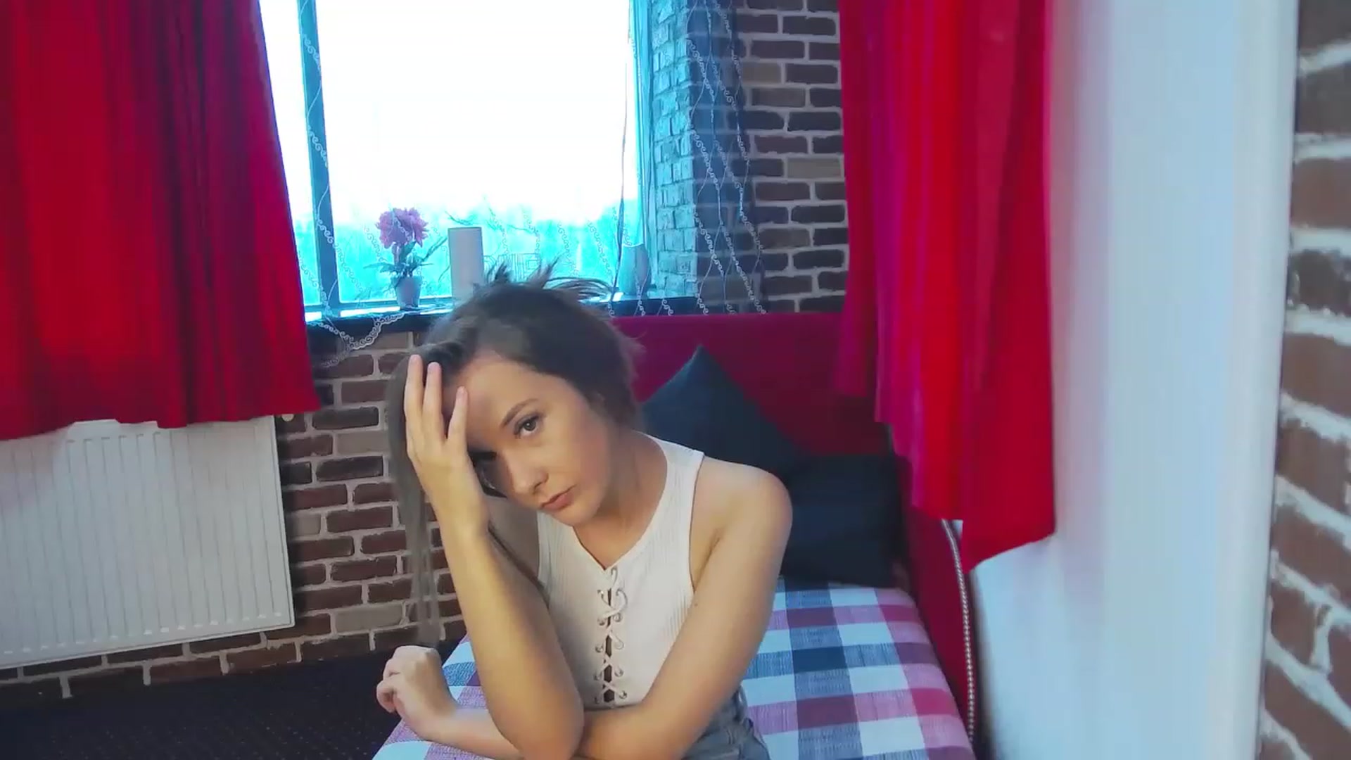 Gallery image thumbnail from Radiance's myfreecams stream on, 06/12/2023, 13:53 image 14 of 20