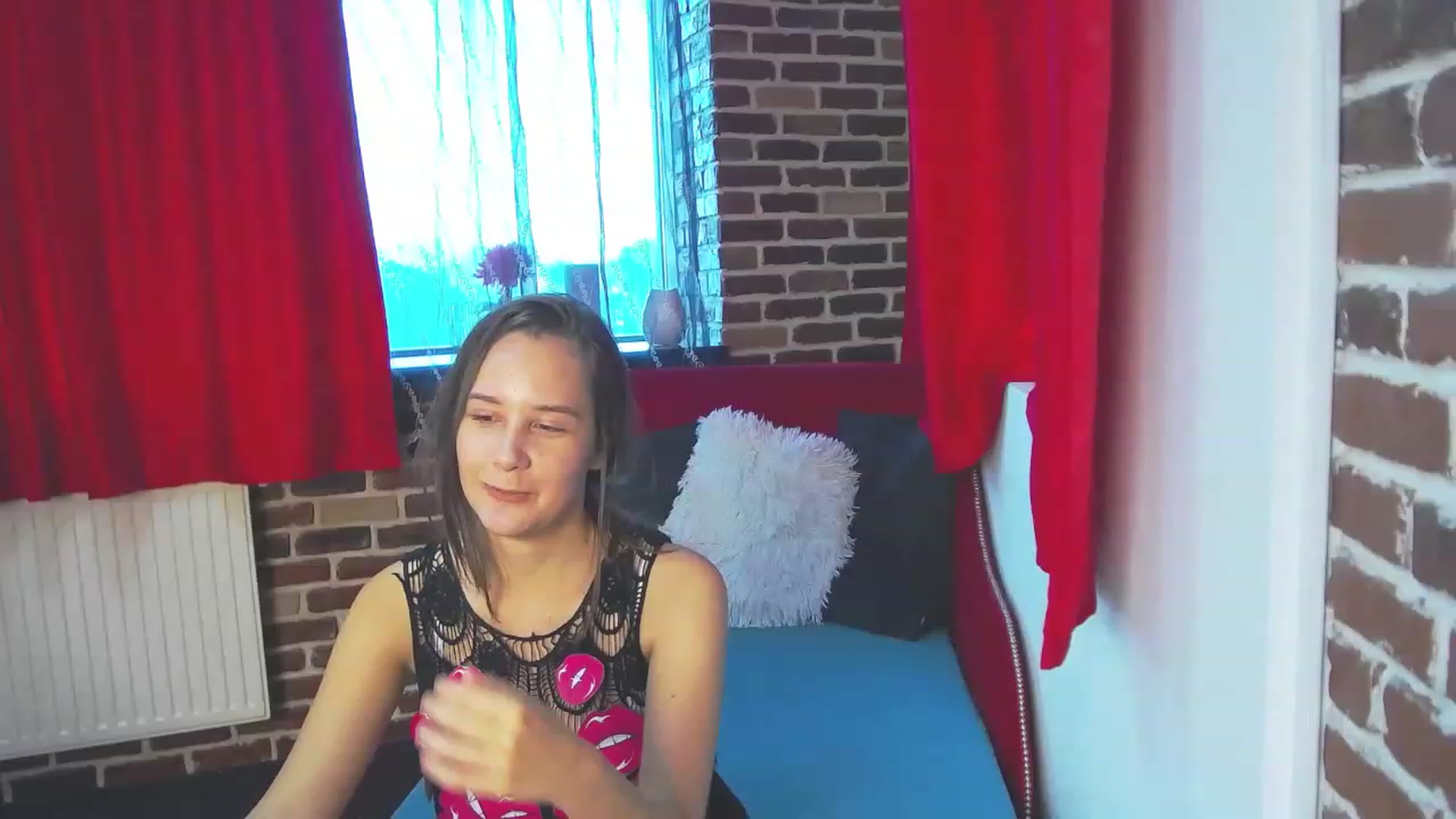 Gallery image thumbnail from Radiance's myfreecams stream on, 06/20/2023, 15:24 image 16 of 20
