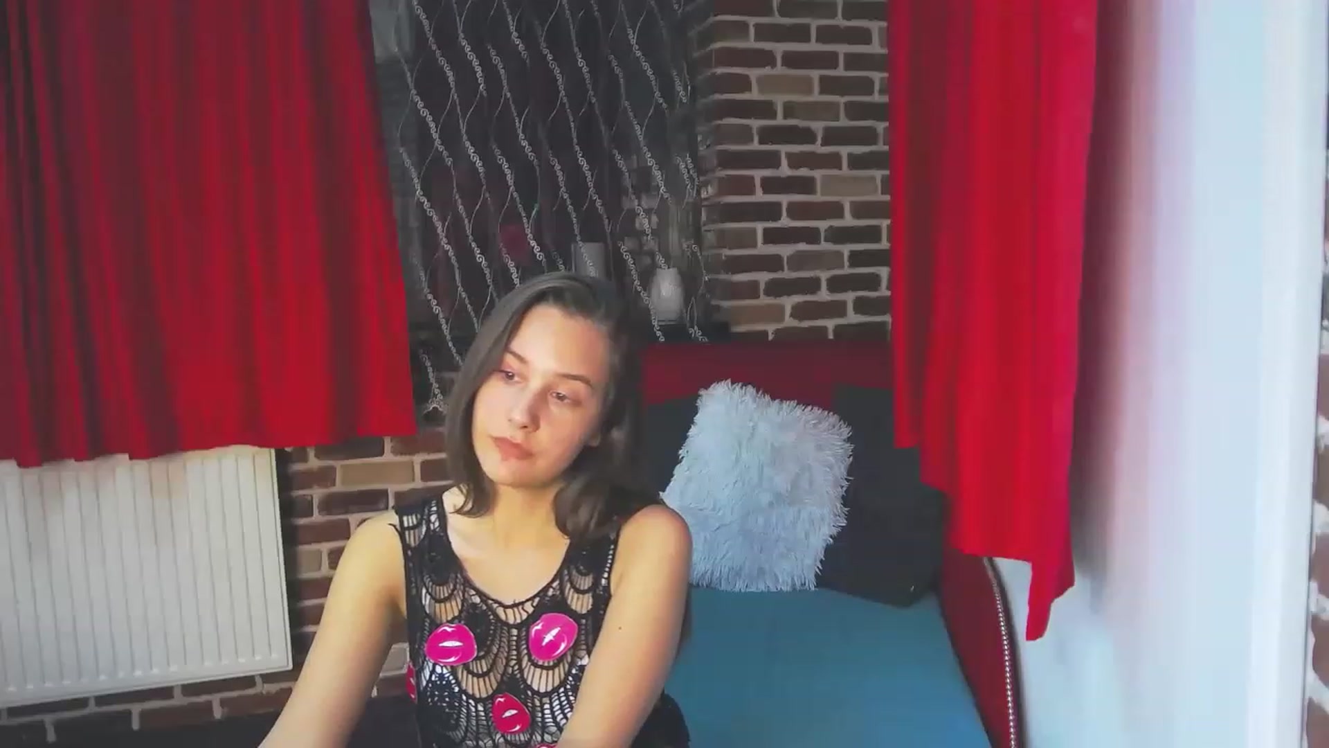 Gallery image thumbnail from Radiance's myfreecams stream on, 06/20/2023, 20:03 image 6 of 20
