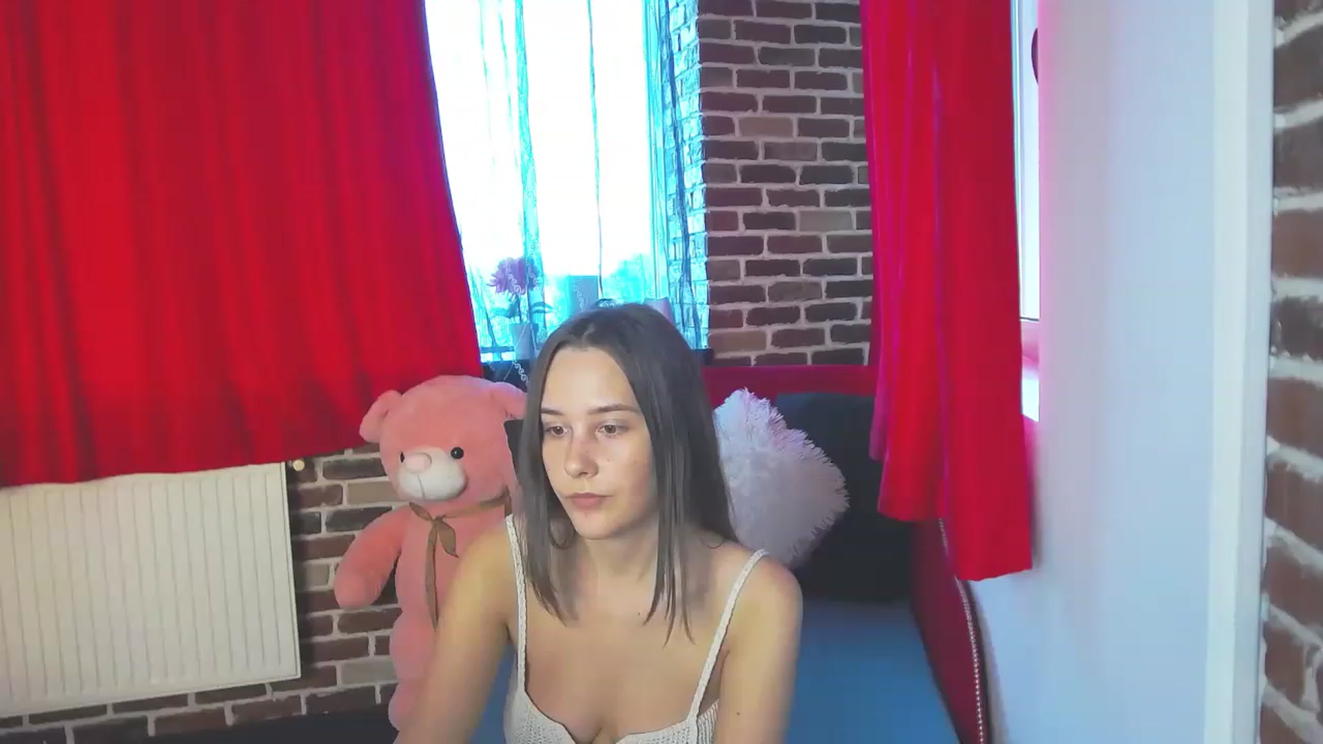 Gallery image thumbnail from Radiance's myfreecams stream on, 06/21/2023, 14:39 image 14 of 20