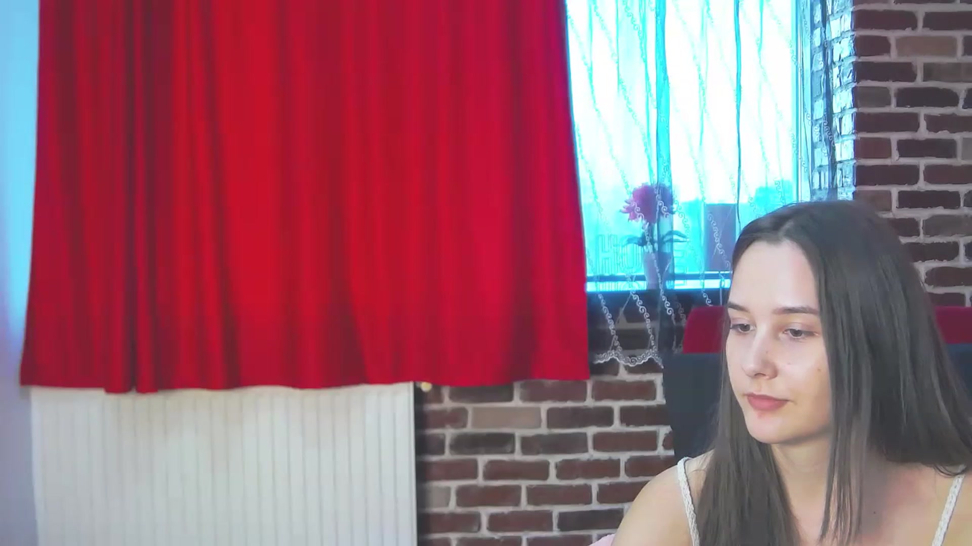 Gallery image thumbnail from Radiance's myfreecams stream on, 06/21/2023, 16:51 image 14 of 20