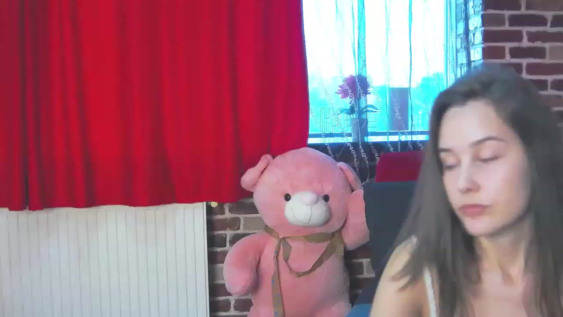 Gallery image thumbnail from Radiance's myfreecams stream on, 06/21/2023, 16:51 image 9 of 20