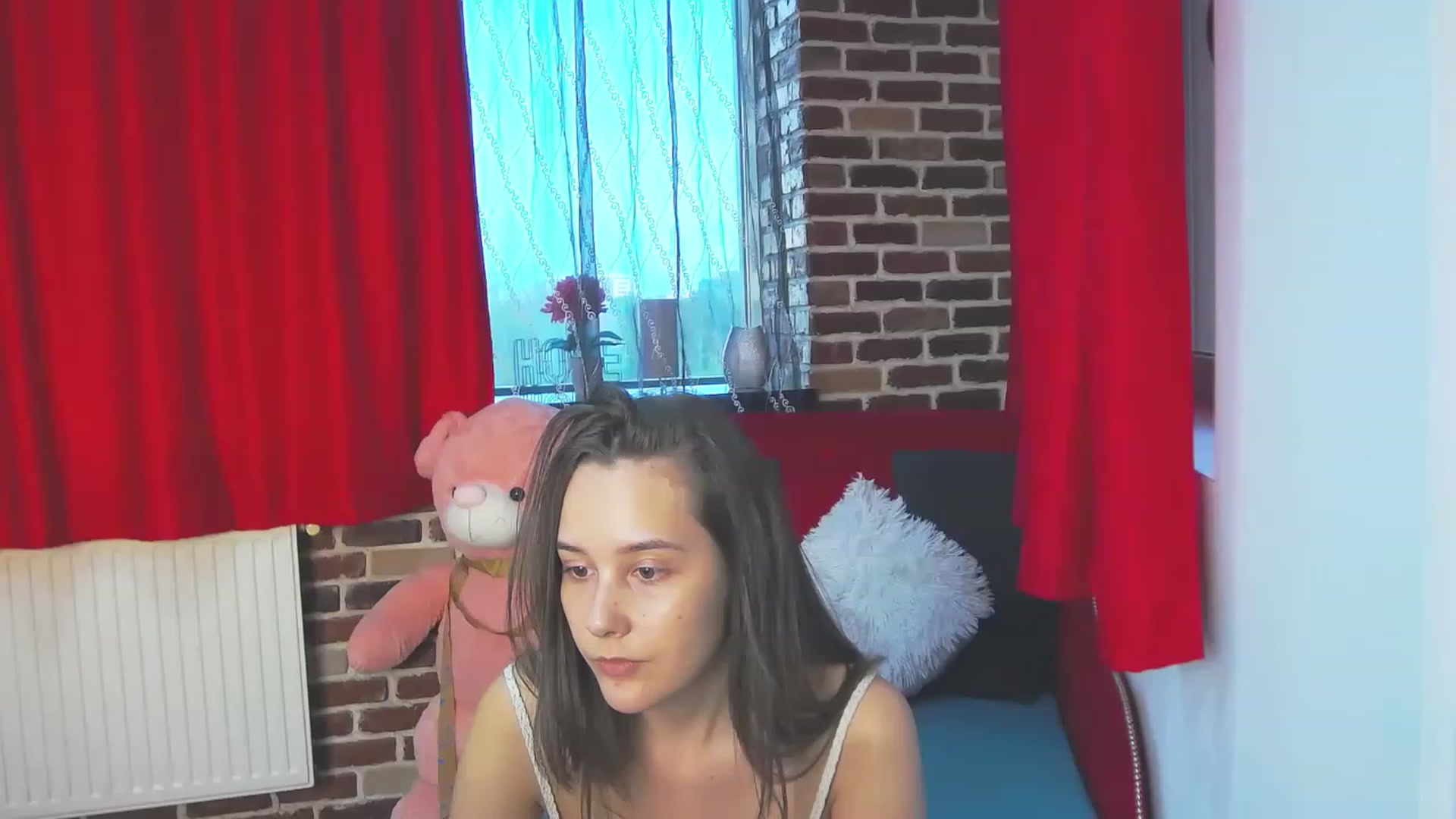 Gallery image thumbnail from Radiance's myfreecams stream on, 06/21/2023, 17:29 image 6 of 20