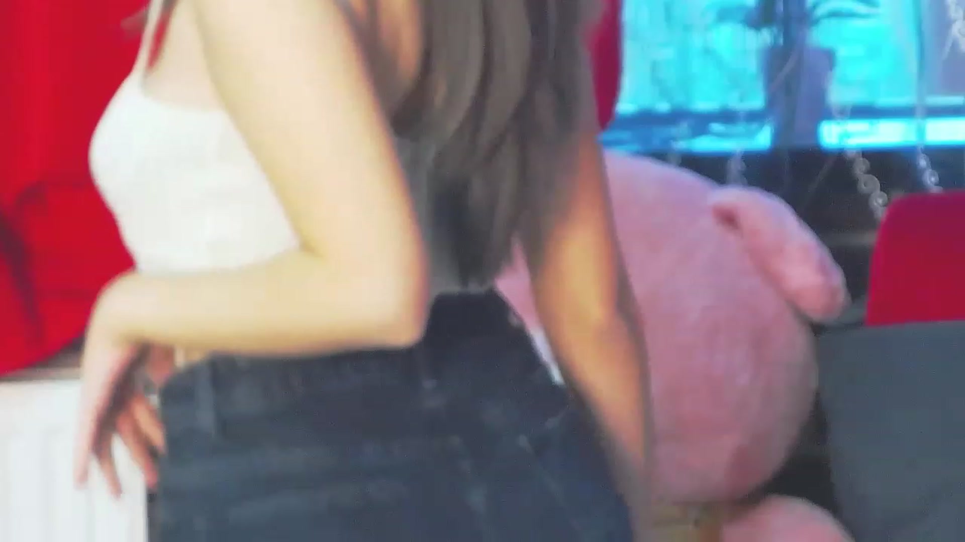 Gallery image thumbnail from Radiance's myfreecams stream on, 06/21/2023, 17:29 image 12 of 20
